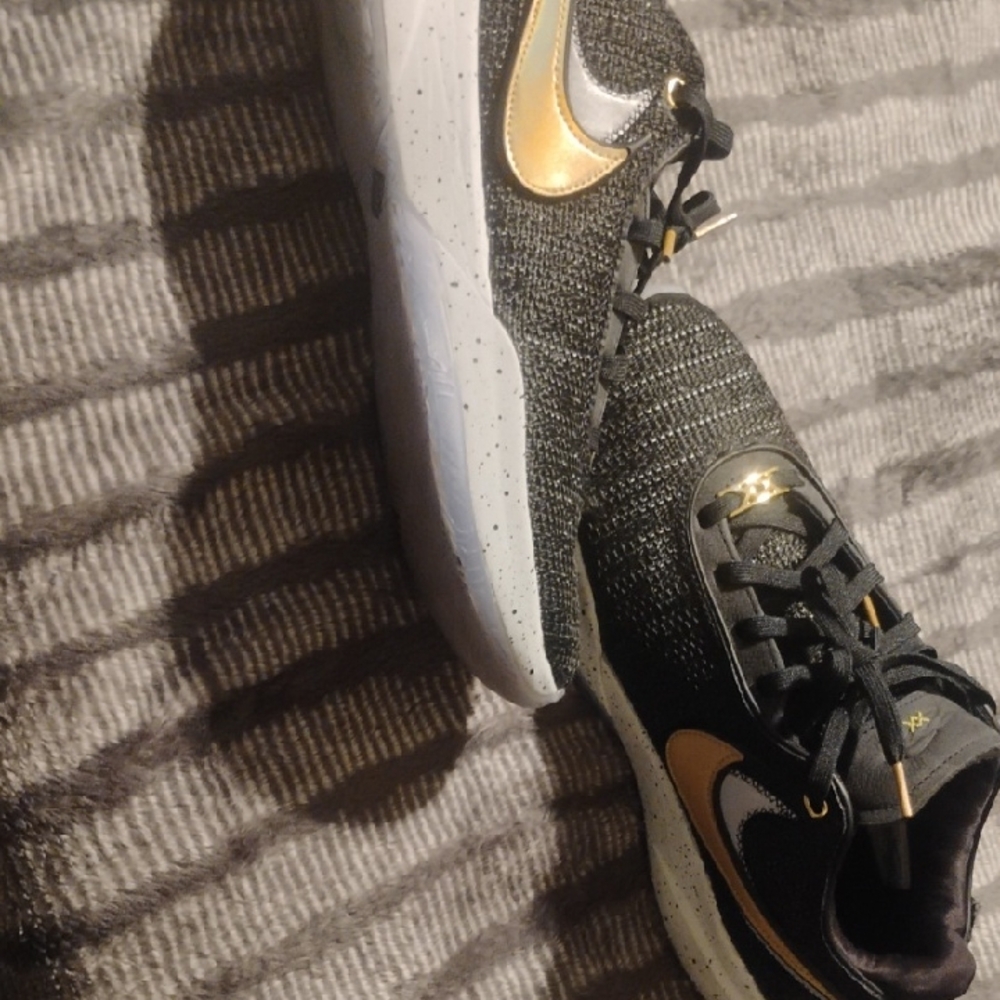 Nike Black and Gold Athletic Shoes